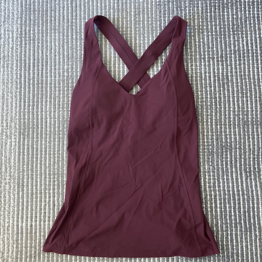 Lululemon tank